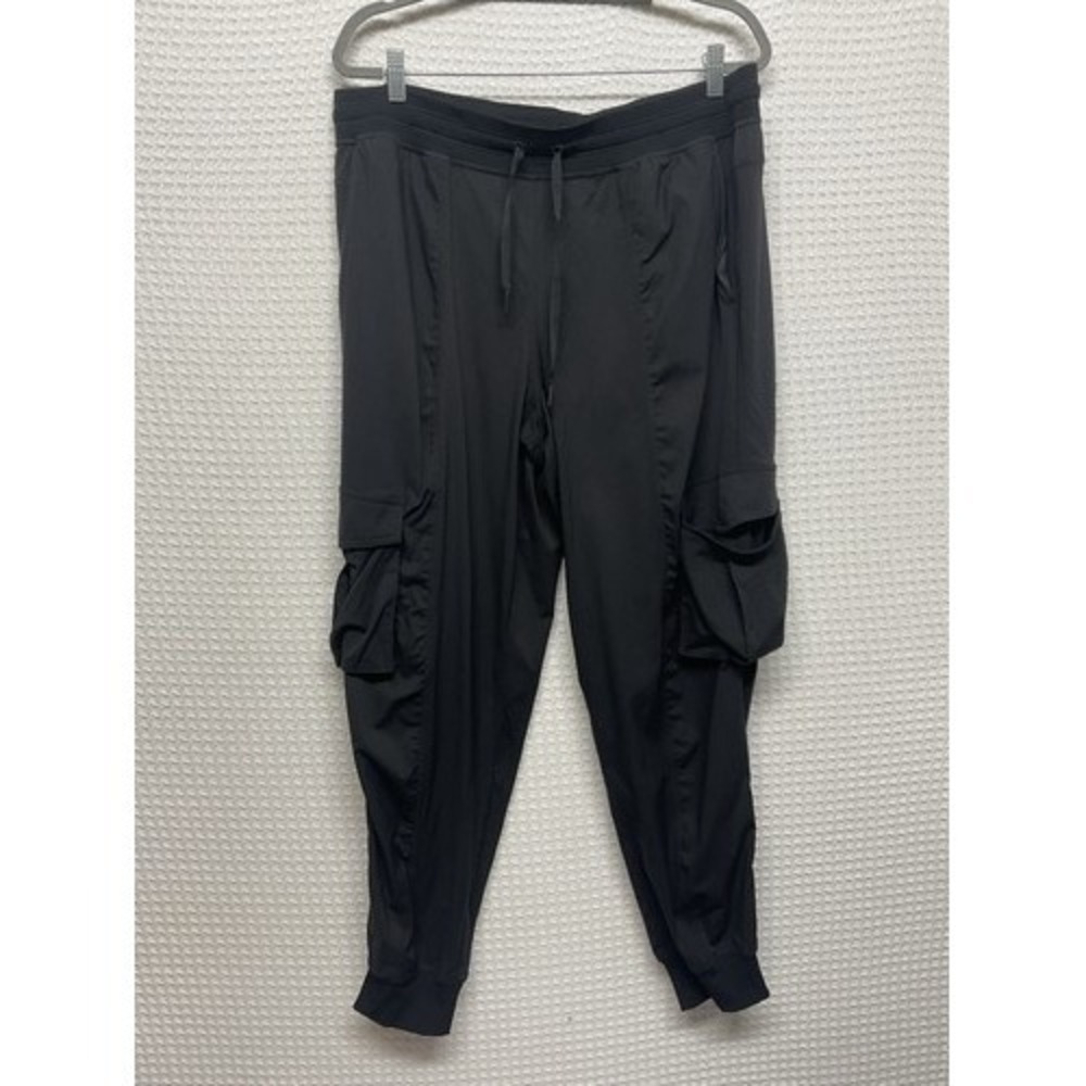 Lululemon Dance Studio Black Relaxed Fit Cargo Pants Women XL (Runs 2XL) Vietnam